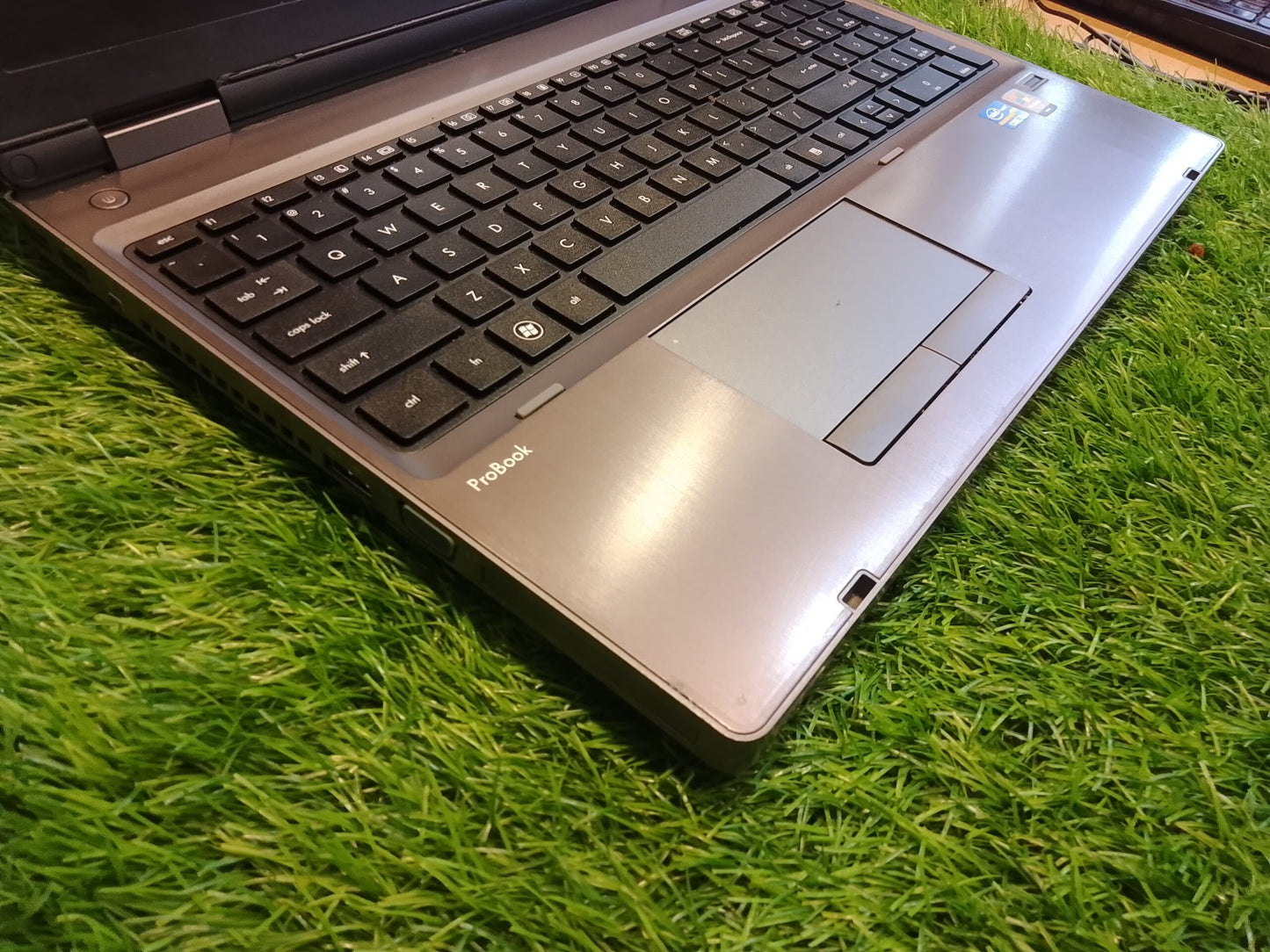 HP ProBook 6560 (IntelCore i3, 2nd Gen, 4GB RAM, 250GB HDD)